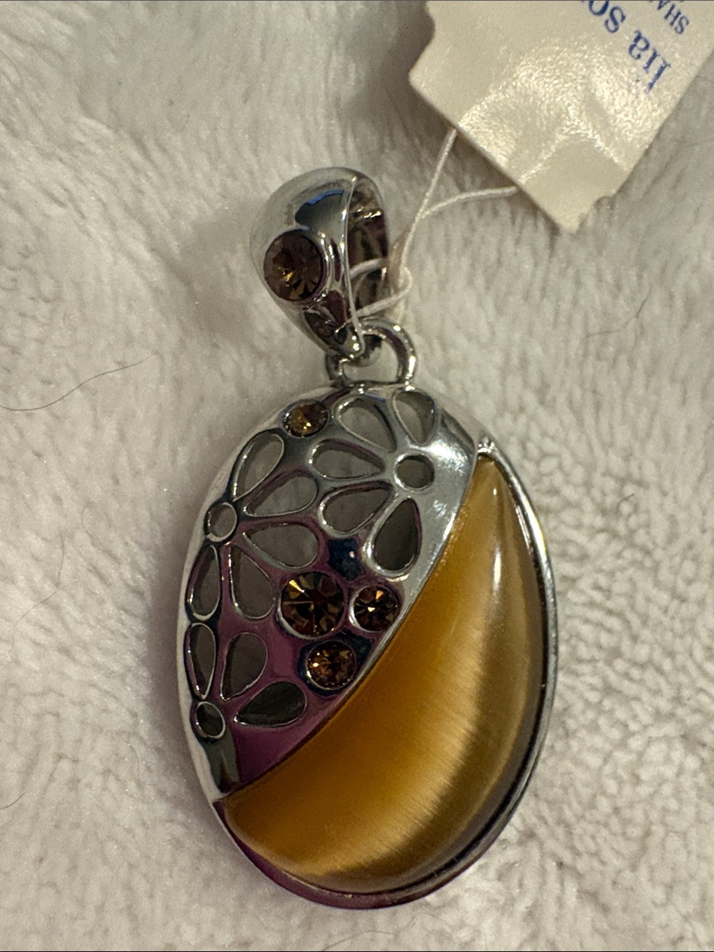 NBW Silver-Tone Yellow Cat's Eye Floral Pendant Necklace